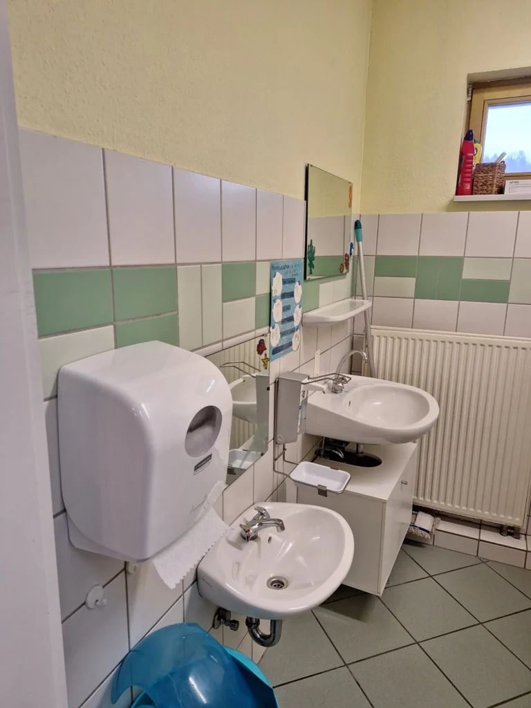 Waschraum – Ansicht 4